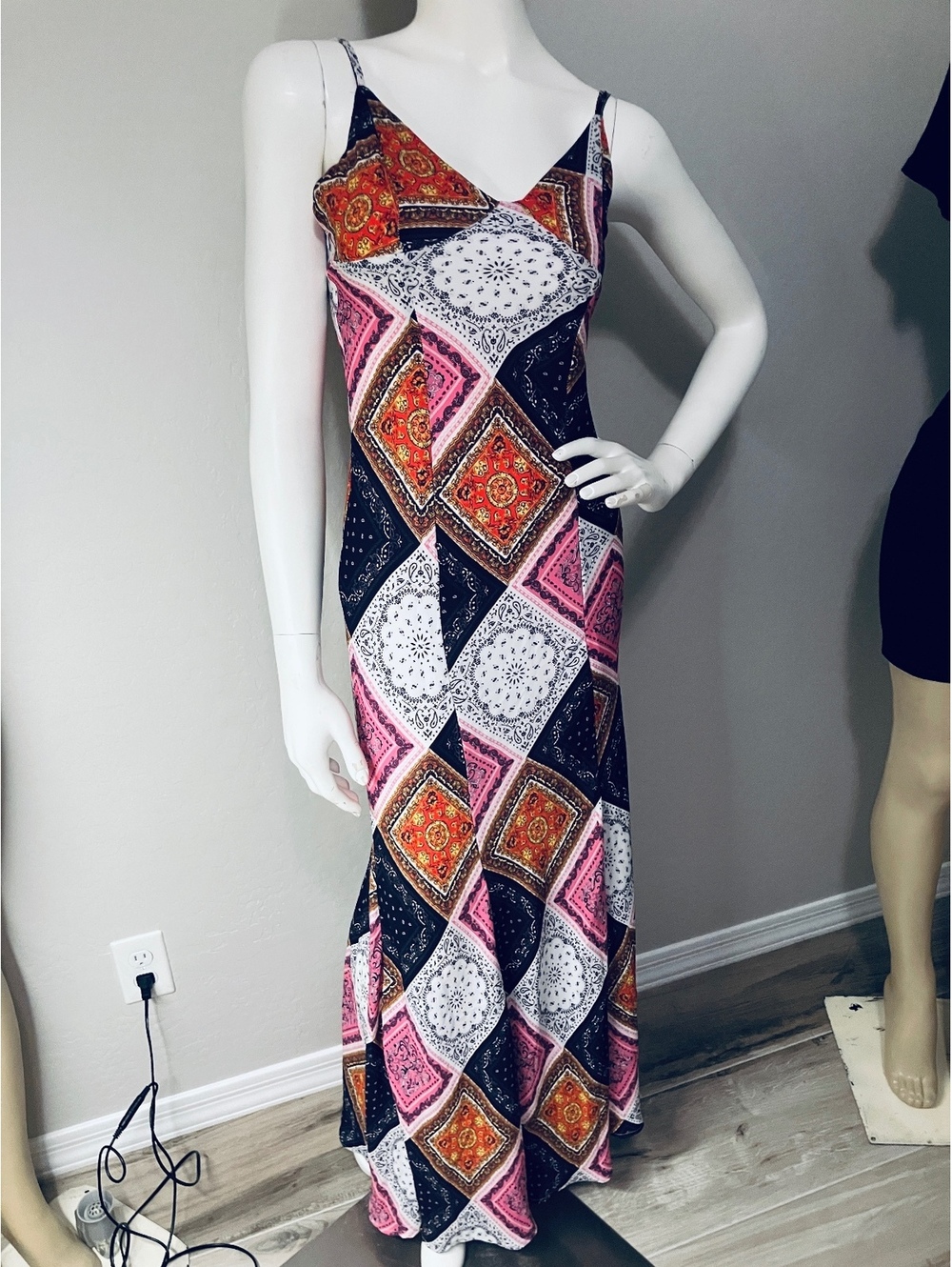 Bohemian Style Women's Maxi Dress with Adjustable Straps